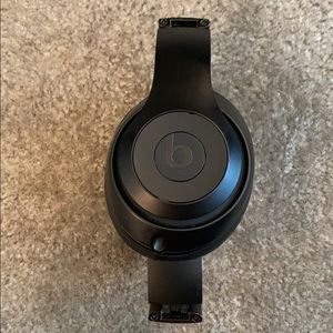 Beats By Dre Studio Wireless Headphones